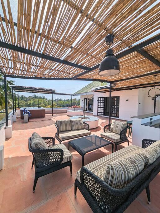 Cove Luxury Beach Villa Mamallapuram Dış mekan fotoğraf